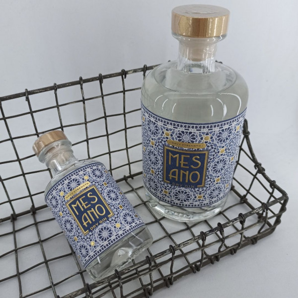 Dry Gin Navy Strength von Mesano